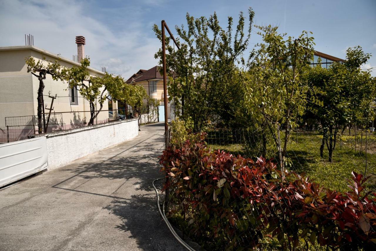 Villa Garden Shkodra Esterno foto